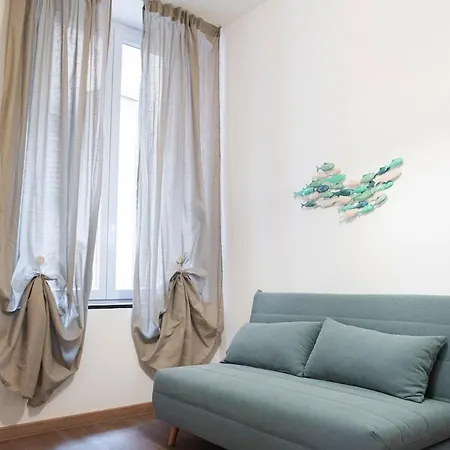 La Caravella Ii Direzione Vicoli E Musei Apartman
